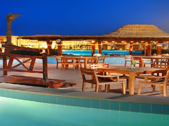 Holidays in Hilton Sharks Bay Resort | Hays Travel