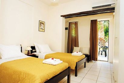 Ourania Apartments