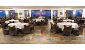 Select Maris Hotel