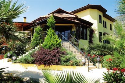 Leytur Hotel