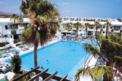 Puerto del Carmen cheap holidays - Plaza Azul