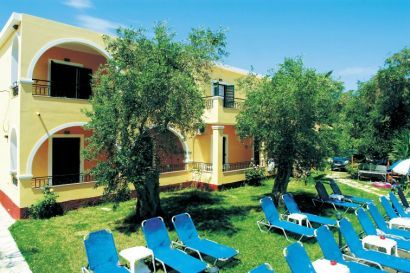 Olive Grove Studios And Apartments
