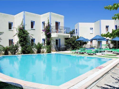 Summer Garden Makumba Hotel & Apartments