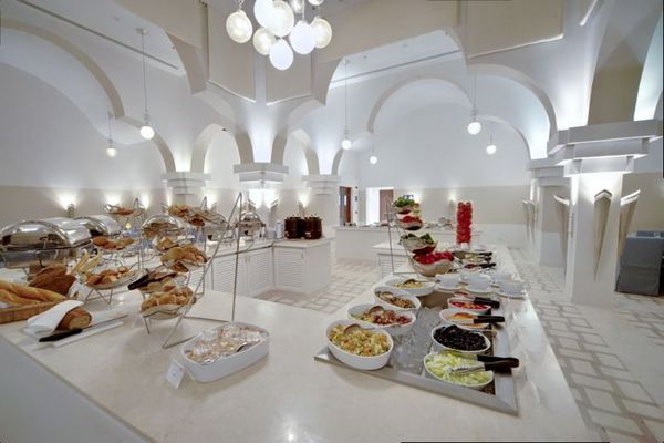 Book bargain holidays to El Gouna - Mosaique Hotel