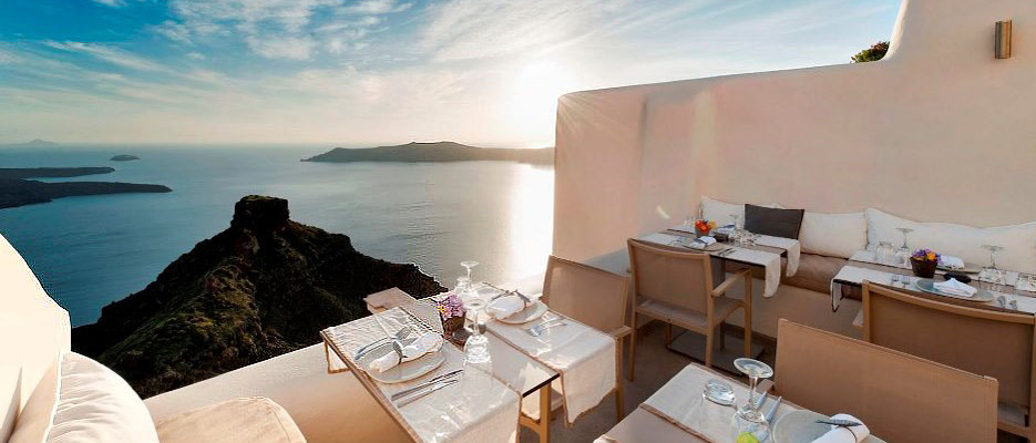 7 Fantastic Restaurants to try in Santorini